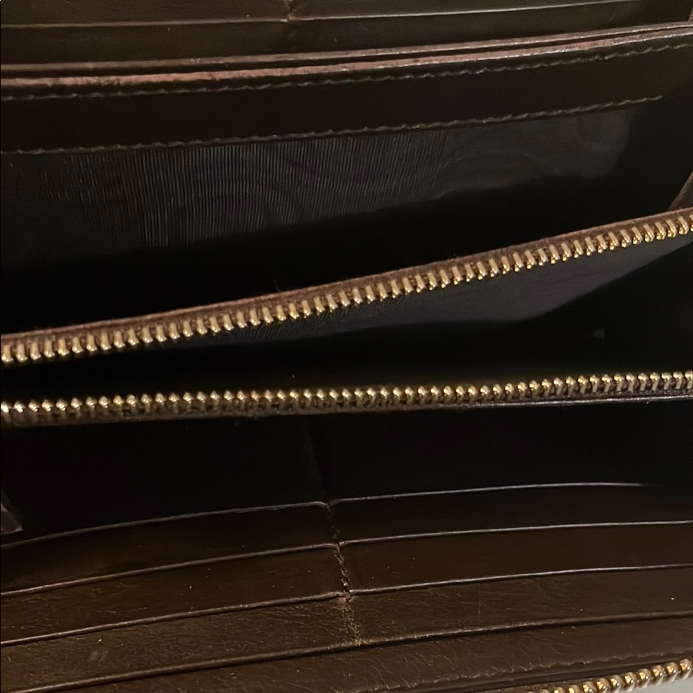 Gucci Long Brown Embossed Zip Wallet - Picture 9 of 11